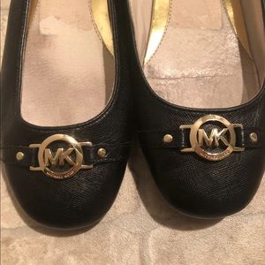 Black Michael Kors flats